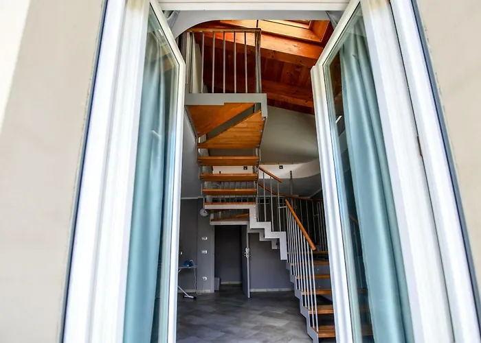 Altezza Aparthotel 4*